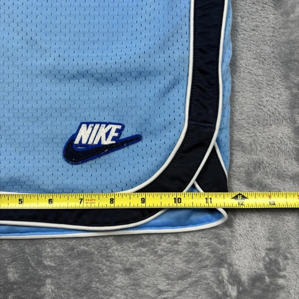 Vintage Nike Blue Active Basketball Shorts Men's Small Mesh Drawstring 2007